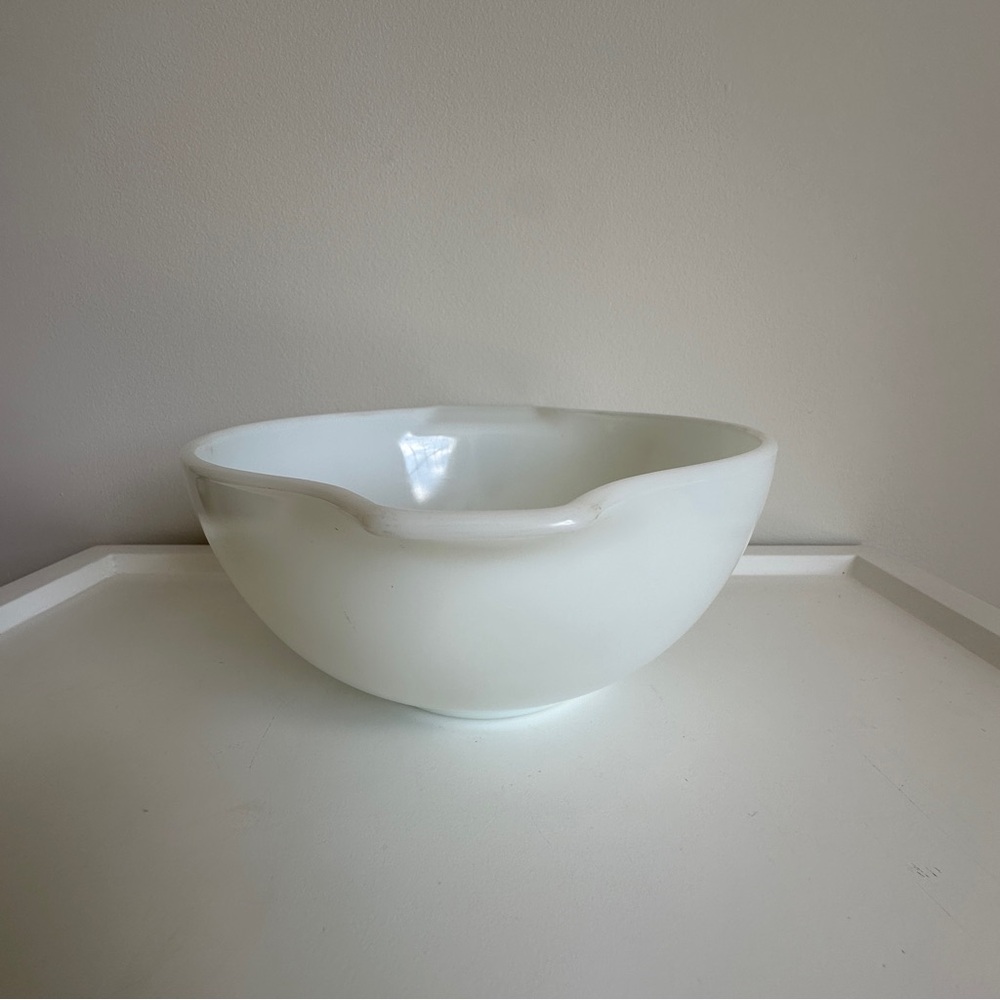 RARE Pyrex Cinderella Mixing Bowl Vintage White #442 1.5 Qt - Picture 6 of 13